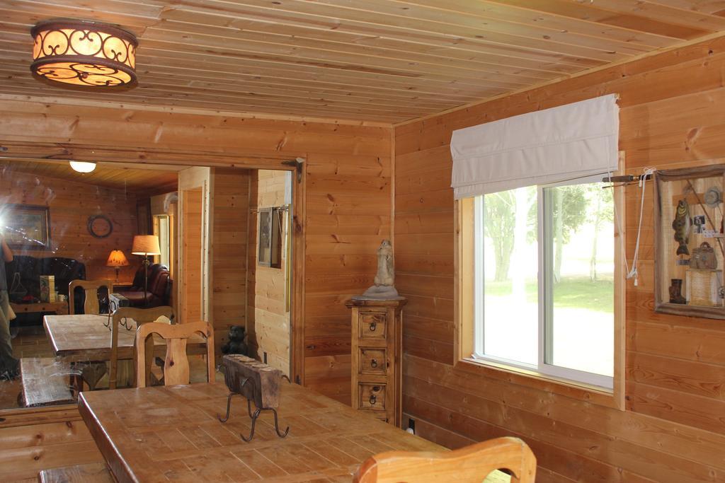 Sevier River Ranch & Cattle Company Villa Hatch Room photo